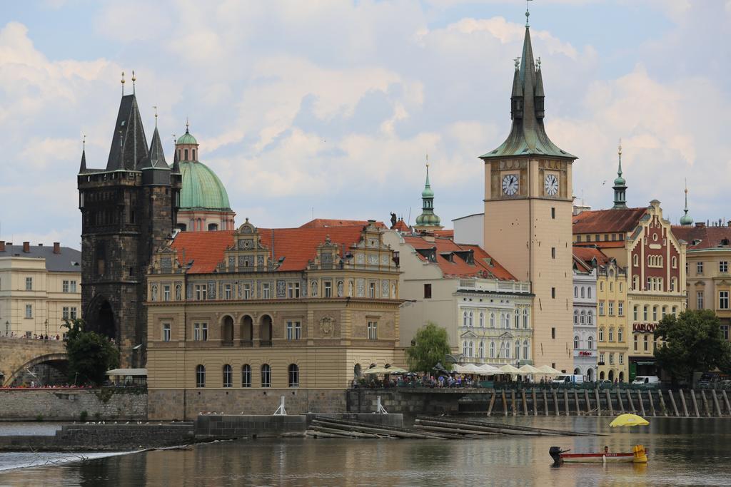 Hotel Mira Inn Prag Dış mekan fotoğraf
