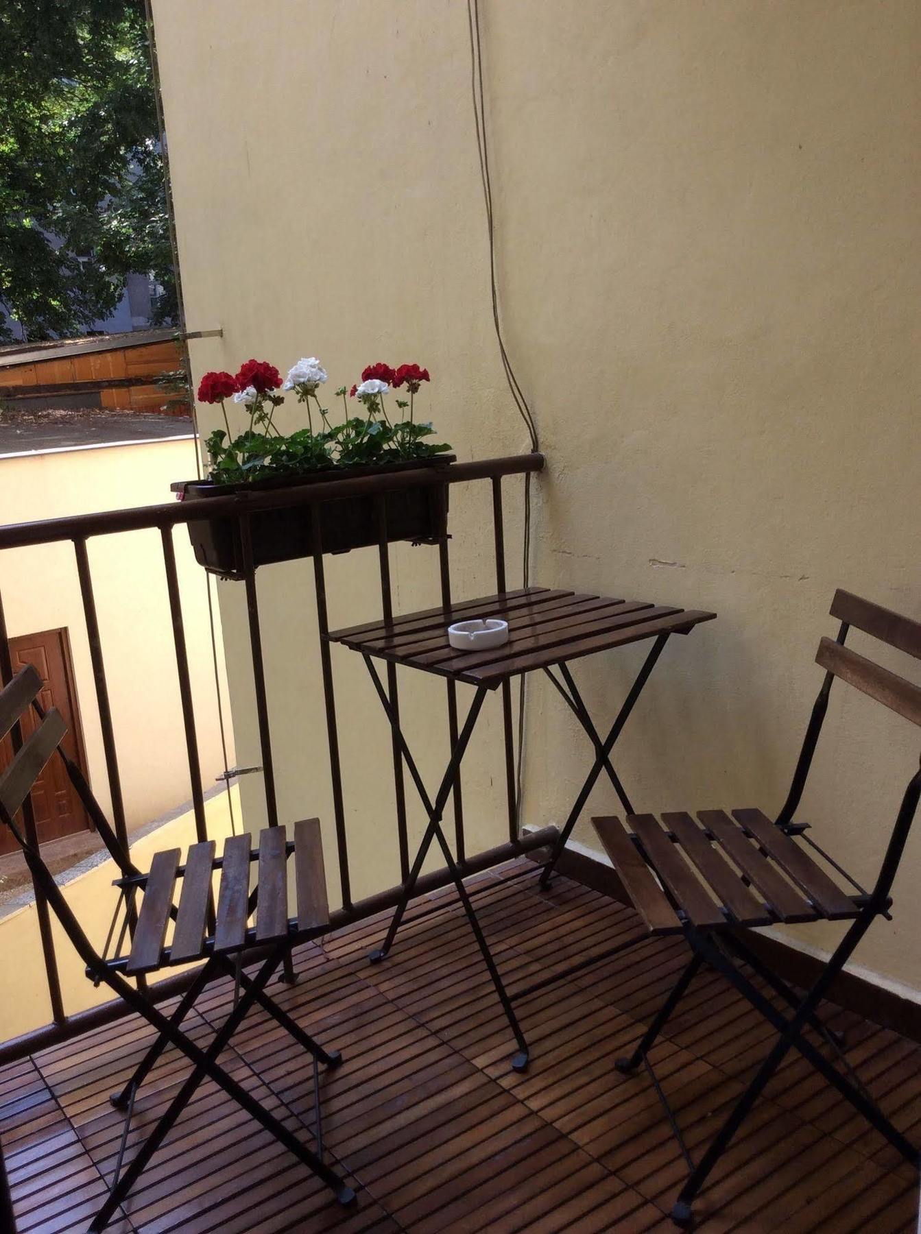 Hotel Mira Inn Prag Dış mekan fotoğraf
