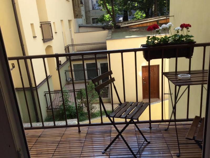 Hotel Mira Inn Prag Dış mekan fotoğraf