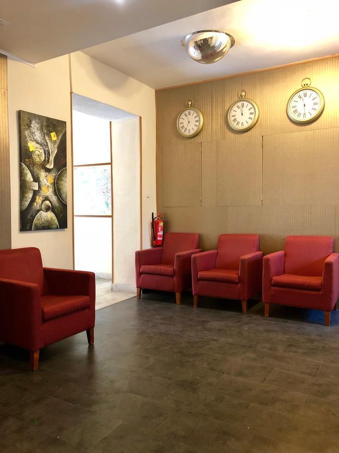 Hotel Mira Inn Prag Dış mekan fotoğraf
